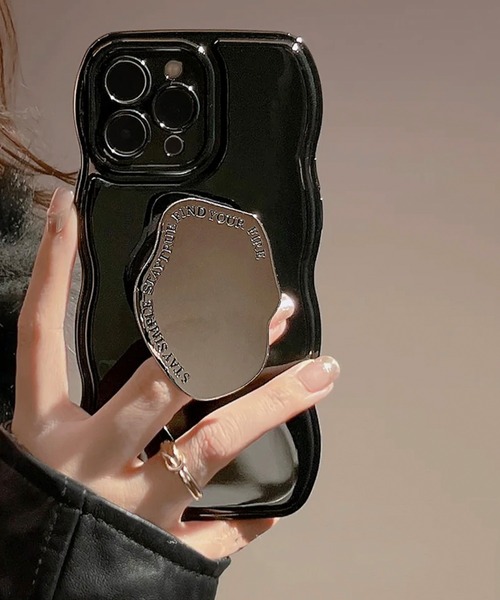 NOLITA LABORATORY（ノリータラボラトリー）の「【 NOLITA / ノリータ 】シルバー ブラケット 付き アイフォンカバー アイフォンケース iPhone 17 / 17pro / 17proMax / 16 / 16pro / 16proMax / 16plus / 11 / 12 / 13 / 14 / 15（スマホケース/カバー・レディース・シルバー/ブラック・F/H/B/G/A/I/C/E/D/J/K/O/N/P/Q/iPhone 15/iPhone 12 Pro Max/iPhone 16 Pro Max/iPhone 16 Pro/iPhone 16 Plus/iPhone 16/iPhone 12/iPhone 15 Pro/iPhone 14/iPhone 15 Pro Max/iPhone 14 Pro/iPhone 14 Plus/iPhone 12 Pro/iPhone 11/iPhone 14 Pro Max/iPhone 15 Plus/iPhone 13 Pro Max/iPhone 13/iPhone 13 Pro/iPhone 17 Pro Max/iPhone 17 Pro/iPhone 17/iPhone 16e/iPhone Air）」の2枚目の写真