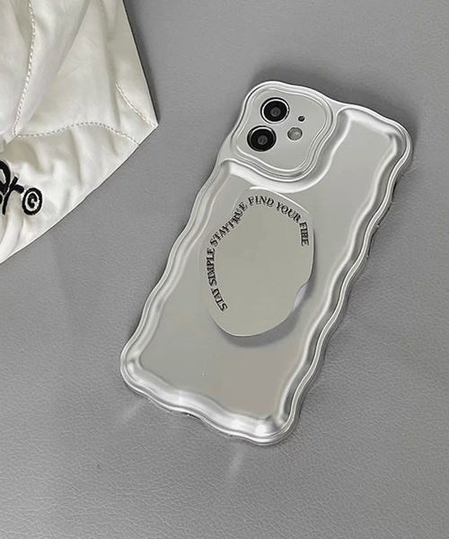 NOLITA LABORATORY（ノリータラボラトリー）の「【 NOLITA / ノリータ 】シルバー ブラケット 付き アイフォンカバー アイフォンケース iPhone 17 / 17pro / 17proMax / 16 / 16pro / 16proMax / 16plus / 11 / 12 / 13 / 14 / 15（スマホケース/カバー・レディース・シルバー/ブラック・F/H/B/G/A/I/C/E/D/J/K/O/N/P/Q/iPhone 15/iPhone 12 Pro Max/iPhone 16 Pro Max/iPhone 16 Pro/iPhone 16 Plus/iPhone 16/iPhone 12/iPhone 15 Pro/iPhone 14/iPhone 15 Pro Max/iPhone 14 Pro/iPhone 14 Plus/iPhone 12 Pro/iPhone 11/iPhone 14 Pro Max/iPhone 15 Plus/iPhone 13 Pro Max/iPhone 13/iPhone 13 Pro/iPhone 17 Pro Max/iPhone 17 Pro/iPhone 17/iPhone 16e/iPhone Air）」の4枚目の写真