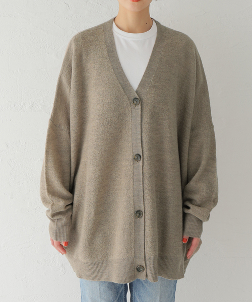JOURNAL STANDARD LUXE（ジャーナルスタンダード　ラックス）の「メリノボイル Vネックカーディガン（カーディガン/ボレロ・レディース・チャコールグレー/ベージュ/ネイビー・FREE）」の17枚目の写真
