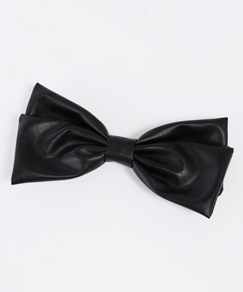 WC（ダブル シー）の「フェイクレザービッグリボンバレッタ（バレッタ/ヘアクリップ・レディース・ベージュ/ブラック・FREE）」の6枚目の写真