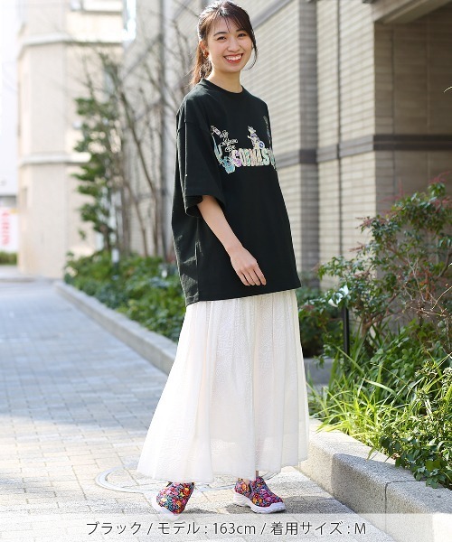 COBMASTER（コブマスター）の「COBMASTER コラボ ロゴプリントTシャツ【ユニセックス】（Tシャツ/カットソー・メンズ・ブラック/ホワイト・MEDIUM/LARGE）」の9枚目の写真