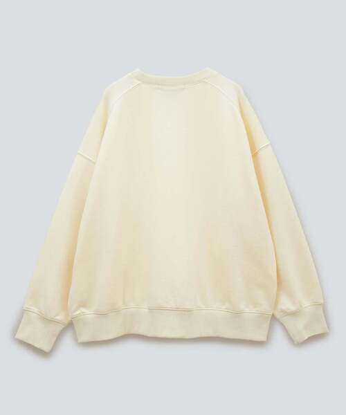 CONVERSE TOKYO（コンバーストウキョウ）の「フロッキーロゴスウェット（スウェット・レディース・アイボリー/チャコールグレー/ブラック・FREE）」の15枚目の写真