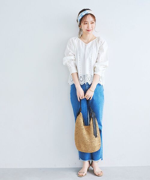 le.coeur blanc(ルクールブラン)の「カットワークレースショートブラウス(シャツ/ブラウス・レディース・オフホワイト/ブラック・38)」の9枚目の写真