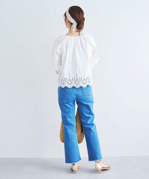 le.coeur blanc(ルクールブラン)の「カットワークレースショートブラウス(シャツ/ブラウス・レディース・オフホワイト/ブラック・38)」の16枚目の写真