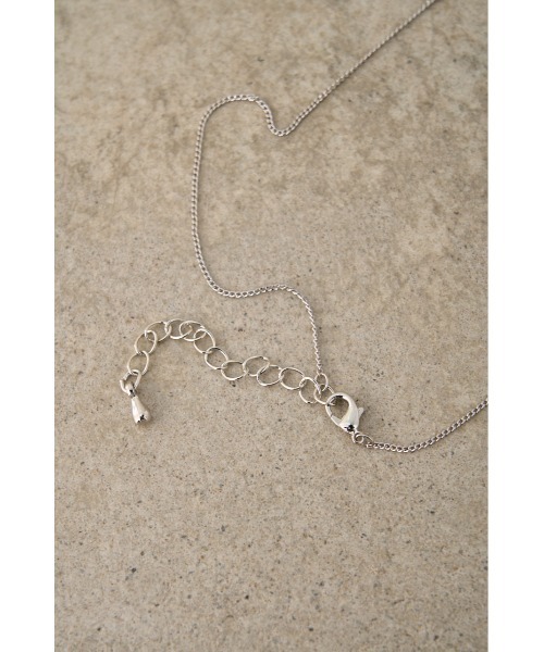 AZUL by moussy(アズールバイマウジー)の「NUANCE BAR NECKLACE/ニュアンスバーネックレス(ネックレス・レディース・シルバー/ゴールド系その他・FREE)」の5枚目の写真
