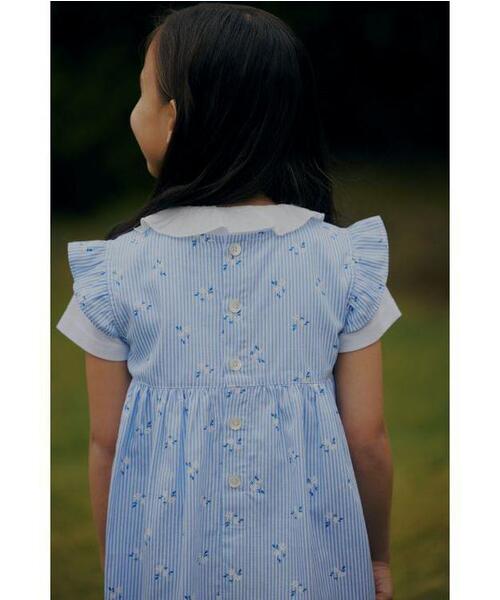 agnes b.（アニエスベー）の「キッズ コットン 半袖 フリル ブラウス（シャツ/ブラウス・キッズ・ホワイト・6YEAR/12YEAR/8YEAR/4YEAR/10YEAR）」の5枚目の写真