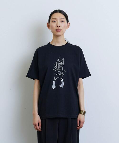 tシャツ 「アーティストコラボ」LOISIR×TORANEKOBONBONイラストプリントTシャツ レディース LOISIR tシャツ 「アーティストコラボ」LOISIR×TORANEKOBONBON