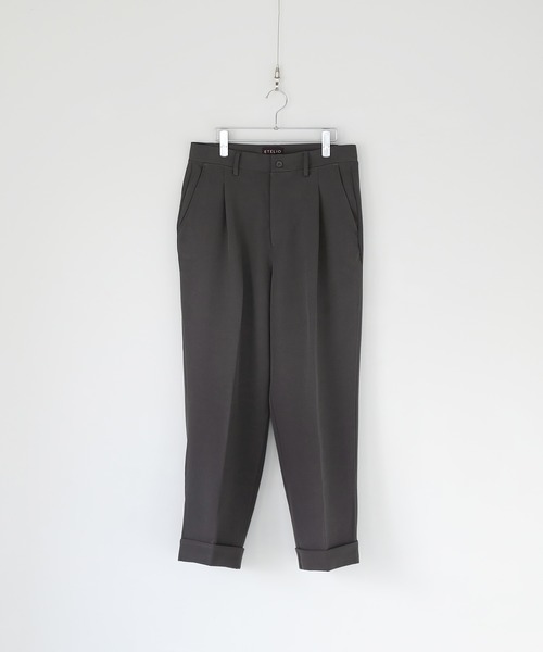 ETELIO（エテリオ）の「センタープレスロールアップスラックス（スラックス・メンズ・ブラック/チャコール/ブラウン/ライトグレー/ブラック系・L/M/S）」の8枚目の写真