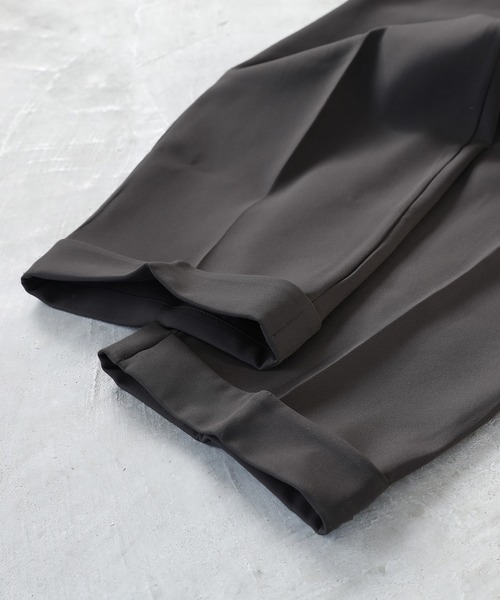 ETELIO（エテリオ）の「センタープレスロールアップスラックス（スラックス・メンズ・ブラック/チャコール/ブラウン/ライトグレー/ブラック系・L/M/S）」の19枚目の写真