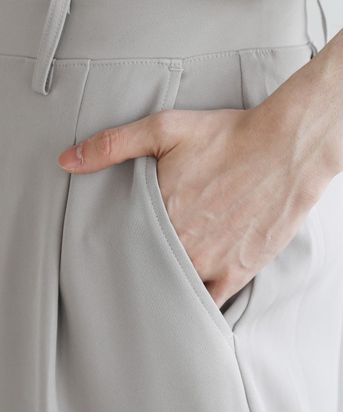 ETELIO（エテリオ）の「センタープレスロールアップスラックス（スラックス・メンズ・ブラック/チャコール/ブラウン/ライトグレー/ブラック系・L/M/S）」の15枚目の写真