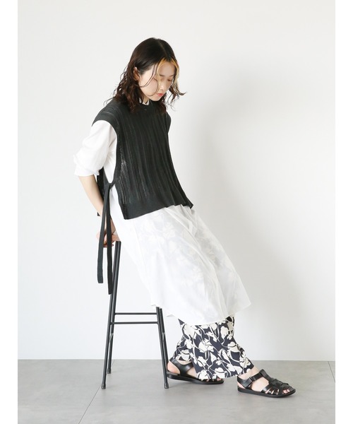 Samansa Mos2 blue（サマンサモスモスブルー）の「【接触冷感】マルチスタイルシャツワンピース（ワンピース・レディース・イエロー/サックスブルー/チャコール/グリーン/ブラック/オフホワイト/ネイビー・LARGE/MEDIUM）」の12枚目の写真