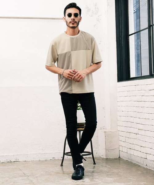 jiggys shop(ジギーズショップ)の「ポンチ×梨地 異素材切り替え Tシャツ(Tシャツ/カットソー・メンズ・オフホワイト/ライトグレー/ネイビー/ベージュ・LARGE/MEDIUM/X-LARGE)」の10枚目の写真