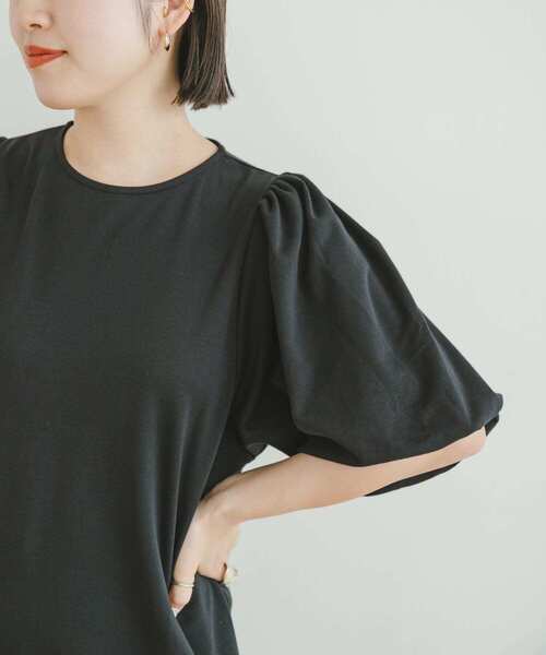 ITEMS URBANRESEARCH（アイテムズ アーバンリサーチ）の「『UR TECH』ソデボリュームワンピース（ワンピース・レディース・ブラック/グリーン・FREE）」の11枚目の写真