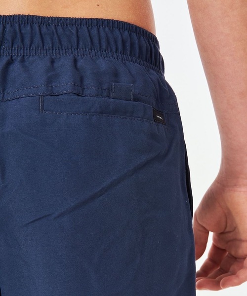 rip curl(リップカール)の「【RIPCURL(リップカール)】OFFSET VOLLEY -BOY/水陸両用キッズ・ボーイズボードショーツ・サーフトランクス・バギーショーツ(水着)(水着・キッズ・ブラック/ネイビー/イエロー/アクア・8/10/12/14)」の6枚目の写真