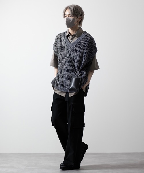 CLEL（クレイル）の「【CLEL】Watermark Knitting Loose Mesh Vest/透かし編み ルーズ メッシュニットベスト（ベスト・メンズ・ブラック/グレー/ブラック系/ブラウン/ネイビー・S/M/L/XS）」の8枚目の写真