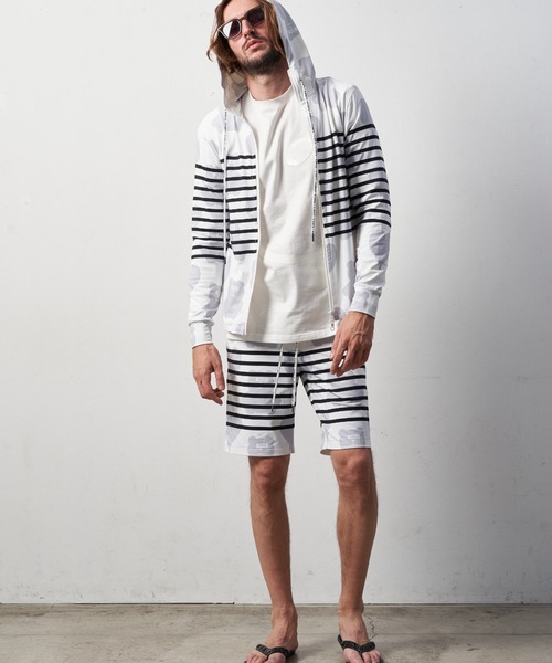 STUD MUFFIN（スタッドマフィン）の「STUD MUFFIN/スタッドマフィン/ベアハートボーダー柄ストレッチナイロン ラッシュショートパンツ（ラッシュガード・メンズ・ブラック/ホワイト・3/2）」の9枚目の写真