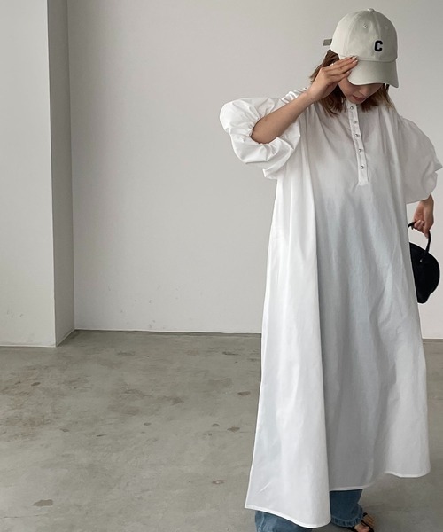 210nouve（トゥージュヌーブ）の「パールボタンギャザーワンピース（シャツワンピース・レディース・ブルー/ブラック/ホワイト・FREE）」の19枚目の写真