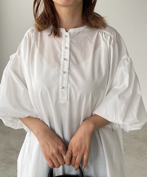 210nouve（トゥージュヌーブ）の「パールボタンギャザーワンピース（シャツワンピース・レディース・ブルー/ブラック/ホワイト・FREE）」の20枚目の写真