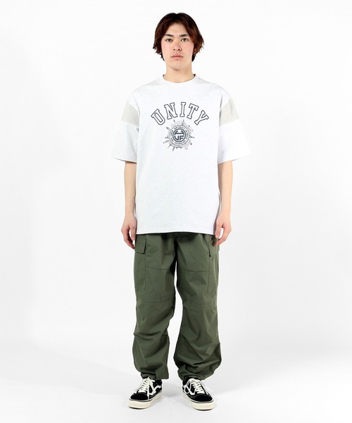 HUF（ハフ）の「INTERNATIONALLY KNOWN FOOTBALL CREW / HUF Tシャツ フットボールクルー（Tシャツ/カットソー・メンズ・ブラック/ローズ/アッシュグレー・X-SMALL/SMALL/MEDIUM/LARGE/X-LARGE/XX-LARGE）」の13枚目の写真