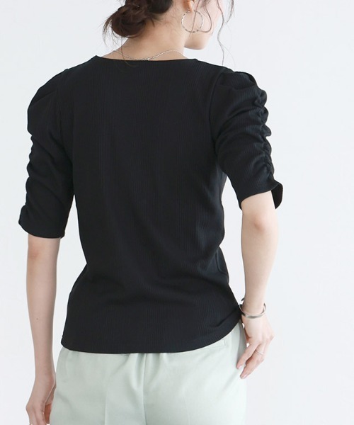 Pierrot（ピエロ）の「ランダムテレコギャザースリーブTシャツ（Tシャツ/カットソー・レディース・ブラック/ダークブラウン/オフホワイト・M/L）」の21枚目の写真