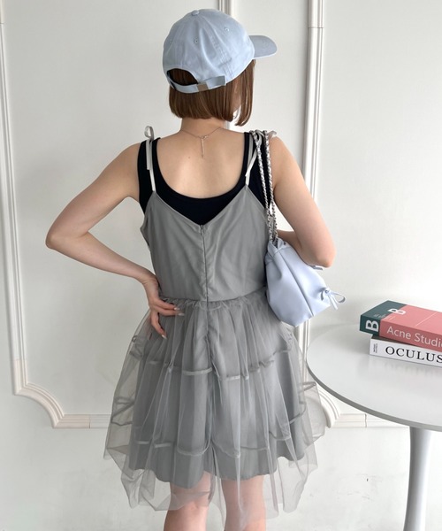 Loueme(ルエム)の「チュールティアードミニキャミワンピース(ワンピース・レディース・ブラック/アイボリー/グレー・FREE)」の13枚目の写真