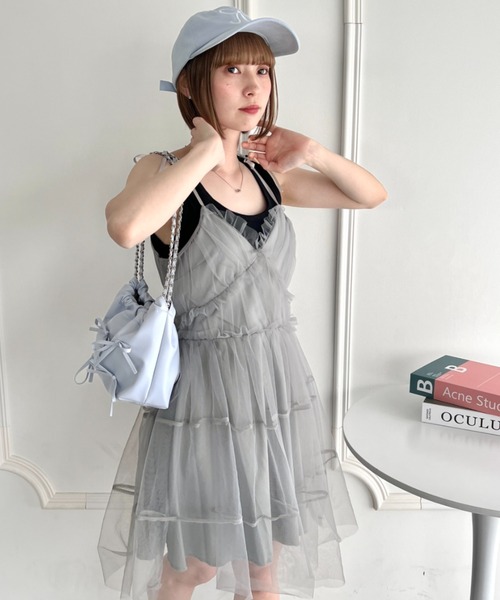 Loueme(ルエム)の「チュールティアードミニキャミワンピース(ワンピース・レディース・ブラック/アイボリー/グレー・FREE)」の12枚目の写真