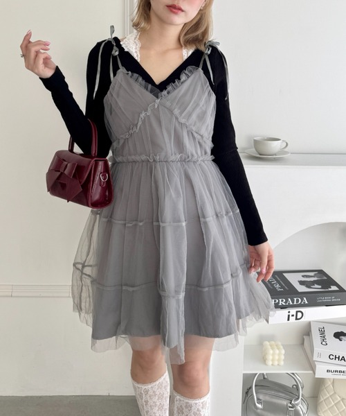 Loueme(ルエム)の「チュールティアードミニキャミワンピース(ワンピース・レディース・ブラック/アイボリー/グレー・FREE)」の22枚目の写真