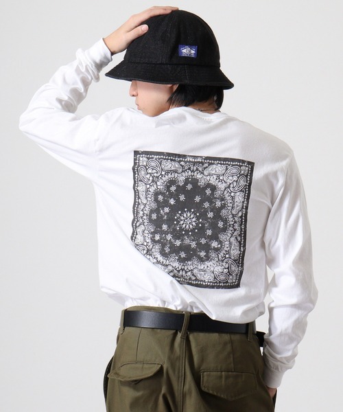 MODISH GAZE（モディシュガゼ）の「MODISH GAZE バンダナ プリント ロンT 天竺 ピグメント加工 長袖（Tシャツ/カットソー・メンズ・ブラック/ホワイト/カーキ/オフホワイト/バーガンディー・M/XL/L）」の8枚目の写真