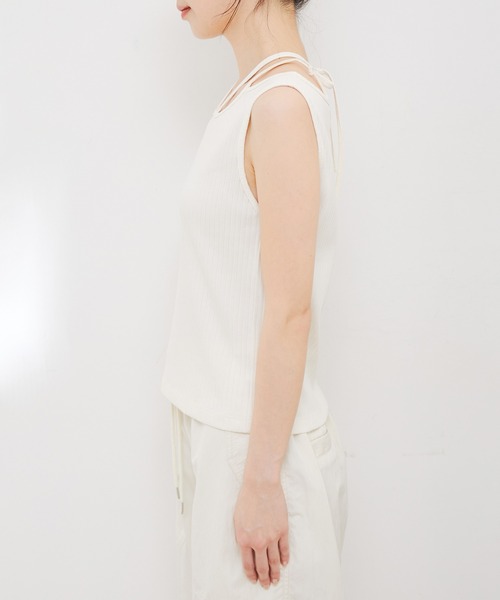 VIS（ビス）の「ネックストラップテレコリブタンクトップ（タンクトップ・レディース・オフホワイト/ブラウン系その他/ブルー系その他4・FREE）」の21枚目の写真