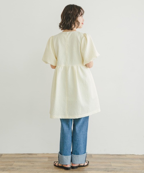 ITEMS URBANRESEARCH（アイテムズ アーバンリサーチ）の「フクレジャガードチュニック（Tシャツ/カットソー・レディース・オフホワイト/ブラック・FREE）」の10枚目の写真