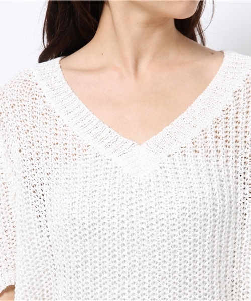 OUTLET（アウトレット）の「【DaTuRa】ショートモモンガVニット半袖（ニット/セーター・レディース・サックスブルー/ホワイト・FREE）」の6枚目の写真