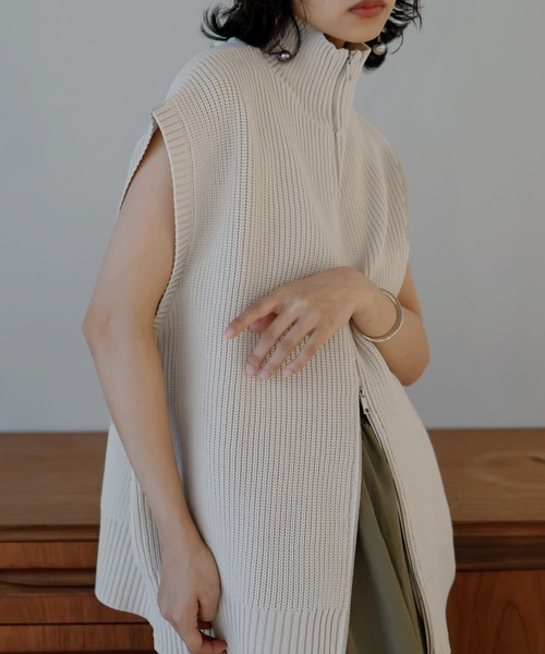 Hella WOOL HIGHNECK VEST ベージュ SNAP - Hella (ヘラ）公式通販サイト