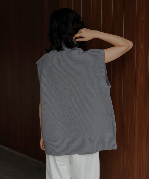 hellam（へラム）の「ハイネックニットベスト（ベスト・レディース・杢グレー/アイボリー/ブラック/ホワイト/グレイッシュベージュ・FREE）」の7枚目の写真