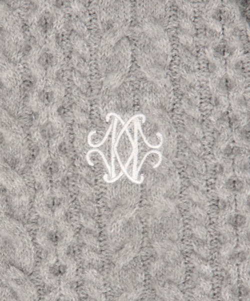 179/WG(イチナナキュウダブルジー)の「ロゴ刺繍入りケーブルニットショートカーディガン(カーディガン/ボレロ・レディース・グレー/オフホワイト/グリーン・FREE)」の12枚目の写真