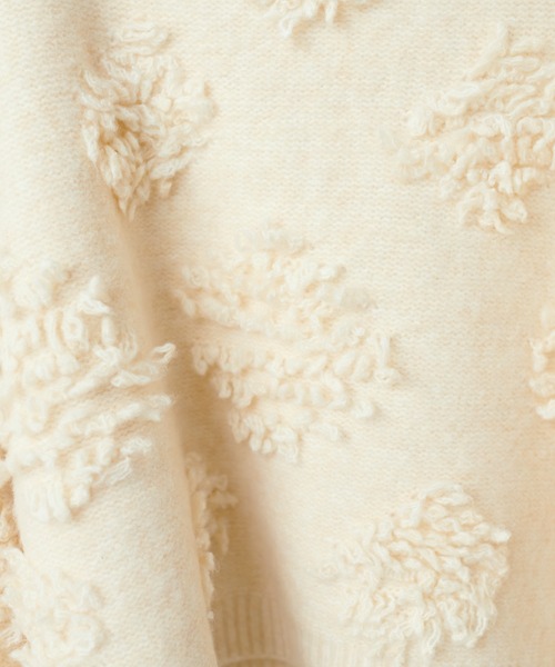 natural couture(ナチュラルクチュール)の「もしゃもしゃフラワーライクショートニット(ニット/セーター・レディース・モカ/ピンク/オレンジ/ブルー/オフホワイト・FREE)」の10枚目の写真