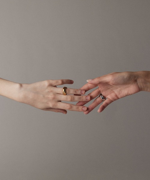 CENE（セネ）の「【CENE】セネ/トリプルウェブリング（リング・レディース・シルバー/ゴールド系その他/ゴールド・#13/#11/#9/#15/#7）」の7枚目の写真