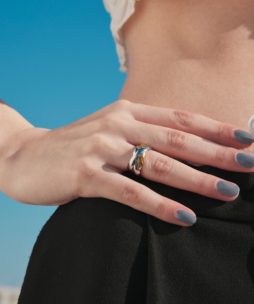 CENE（セネ）の「【CENE】セネ/トリプルウェブリング（リング・レディース・シルバー/ゴールド系その他/ゴールド・#13/#11/#9/#15/#7）」の16枚目の写真