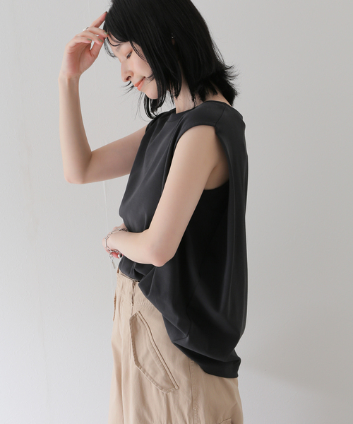 B.C STOCK(ベーセーストック)の「《追加》ノースリーブ フレアTシャツ(Tシャツ/カットソー・レディース・ベージュ/カーキ/ホワイト/ブラック・FREE)」の22枚目の写真