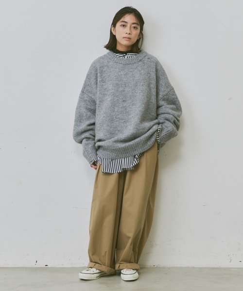 Libra Cue（リブラ キュー）の「バンドカラーラウンドヘムロングスリーブシャツ（シャツ/ブラウス・レディース・ネイビー/ベージュ・FREE）」の17枚目の写真