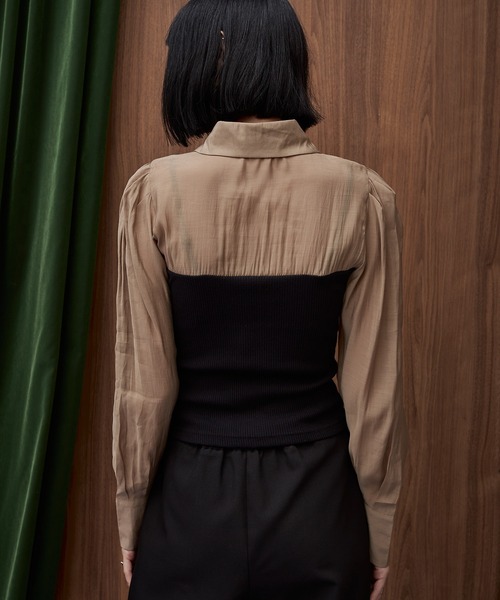 casane（カサネ）の「フロントホールカラーブラウス（シャツ/ブラウス・レディース・ブラック/ベージュ・FREE）」の6枚目の写真