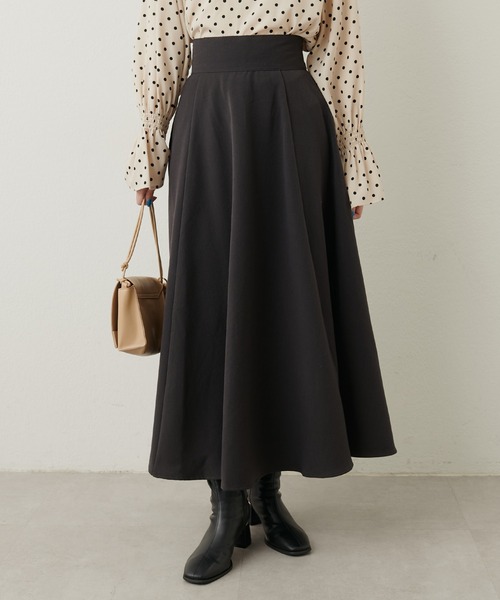 natural couture(ナチュラルクチュール)の「ハイウエストサーキュラースカート(スカート・レディース・その他2/ボルドー/ブラウン/その他1/スミクロ・LARGE/MEDIUM)」の2枚目の写真