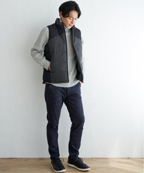 ikka（イッカ）の「【洗濯機で洗える】ウォッシャブルラムウールタートルニット（ニット/セーター・メンズ・ライトグレー/ネイビー・S/M/L/XL）」の5枚目の写真