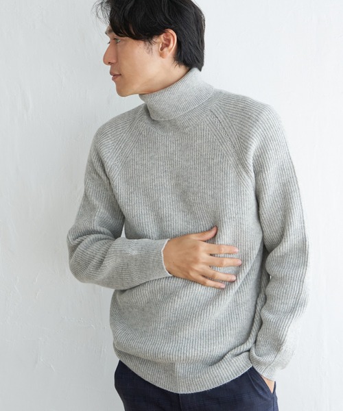 ikka（イッカ）の「【洗濯機で洗える】ウォッシャブルラムウールタートルニット（ニット/セーター・メンズ・ライトグレー/ネイビー・S/M/L/XL）」の20枚目の写真