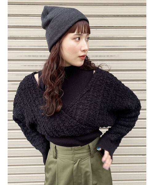 MURUA（ムルーア）の「ショルダーオープンカシュクールニット（ニット/セーター・レディース・ブラック/ワイン/ホワイト・FREE）」の17枚目の写真