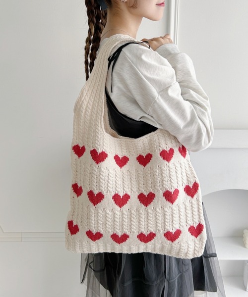 Loueme(ルエム)の「ハートクロシェトートバッグ(トートバッグ・レディース・ベージュ/アイボリー/ブルー・FREE)」の4枚目の写真