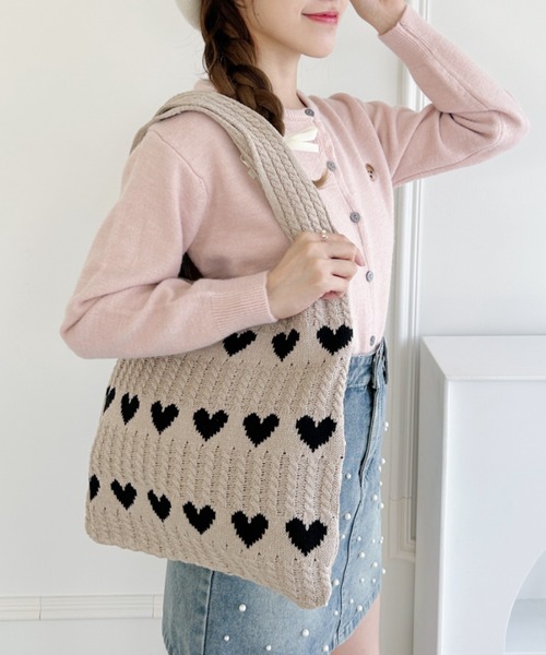 Loueme(ルエム)の「ハートクロシェトートバッグ(トートバッグ・レディース・ベージュ/アイボリー/ブルー・FREE)」の9枚目の写真