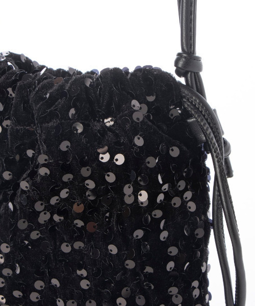 cache cache（カシュ カシュ）の「カシュカシュ cachecache / スパンコール巾着ミニショルダーバッグ（ショルダーバッグ・レディース・シルバー/マルチ/ブラック・FREE）」の17枚目の写真