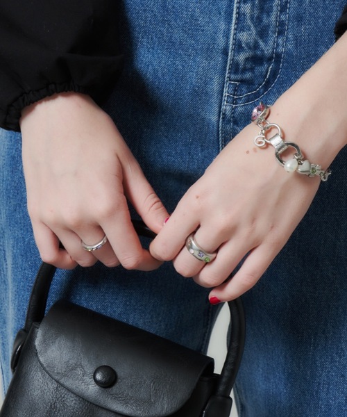 Stone Embed Bangle whim バングルとリング Stone Embed Bangle（バングル/リストバンド）｜whim（ウィム