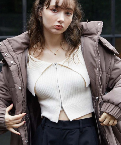 archives（アルシーヴ）の「フロントzipオフショルリブニット（ニット/セーター・レディース・ピンクベージュ/ブルーグレー/ブラック/アイボリー・MEDIUM）」の2枚目の写真