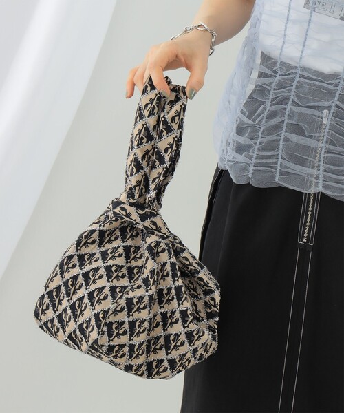 Ray BEAMS(レイビームス)の「HEY!Mrs ROSE / Metallic Bushy バッグ(トートバッグ・レディース・レッド/ブラック・ONE SIZE)」の3枚目の写真